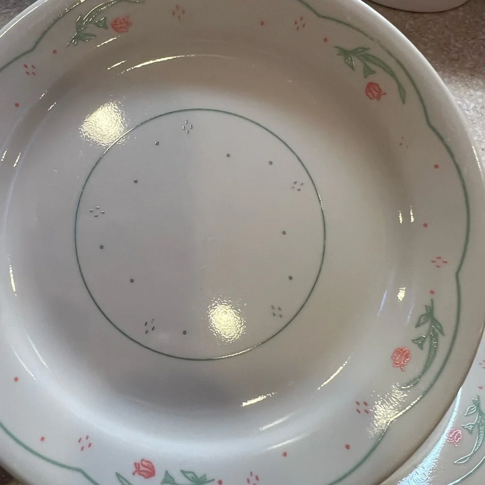 Set of 6 CORELLE CALICO ROSE 7.25 Salad or Bread small plates